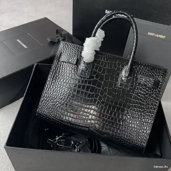 SAC JOUR DE BABY YSL 0509